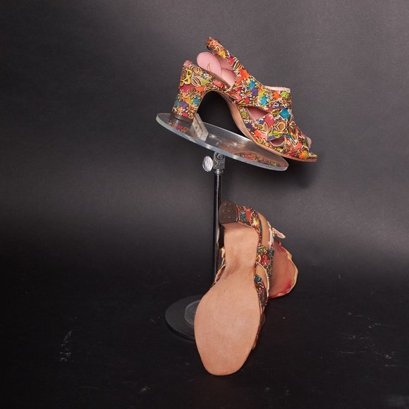 1960s Colorful Floral Block Heel Shoes - Picture 1 of 11